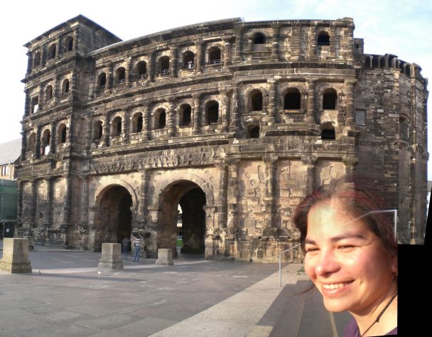 CIMG0056-CIMG0061_CJ_and_Porta_nigra