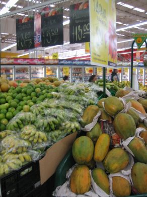 IMG_2835_Chicita_bananas_y_Papaya