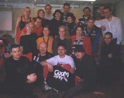 ryhm&auml;kuva 2000
